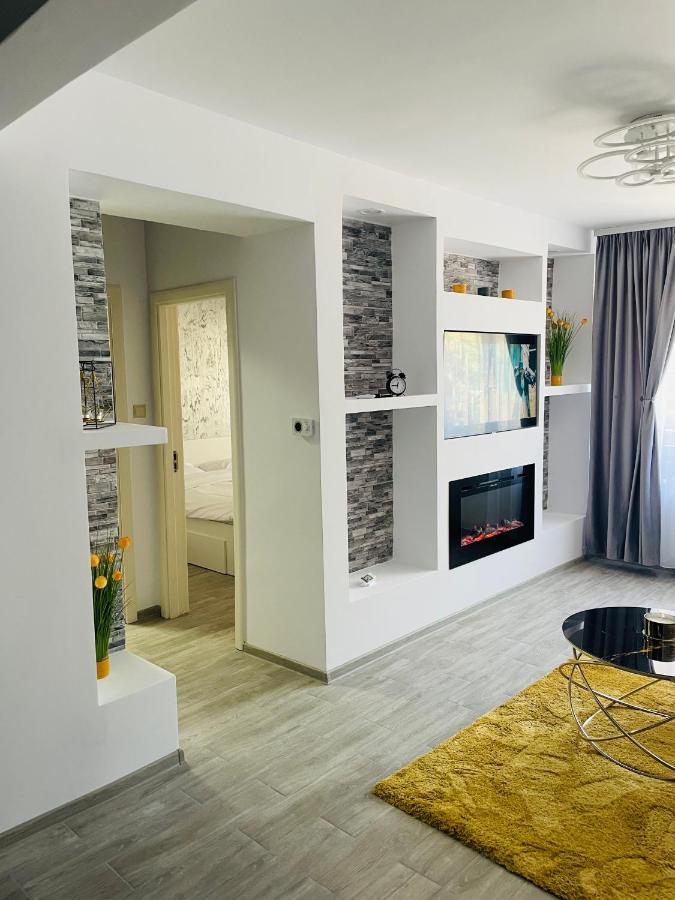 Timisoara Central Apartment New Parking !! Ngoại thất bức ảnh