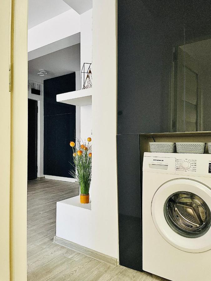 Timisoara Central Apartment New Parking !! Ngoại thất bức ảnh