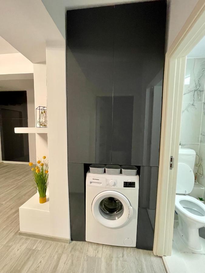 Timisoara Central Apartment New Parking !! Ngoại thất bức ảnh
