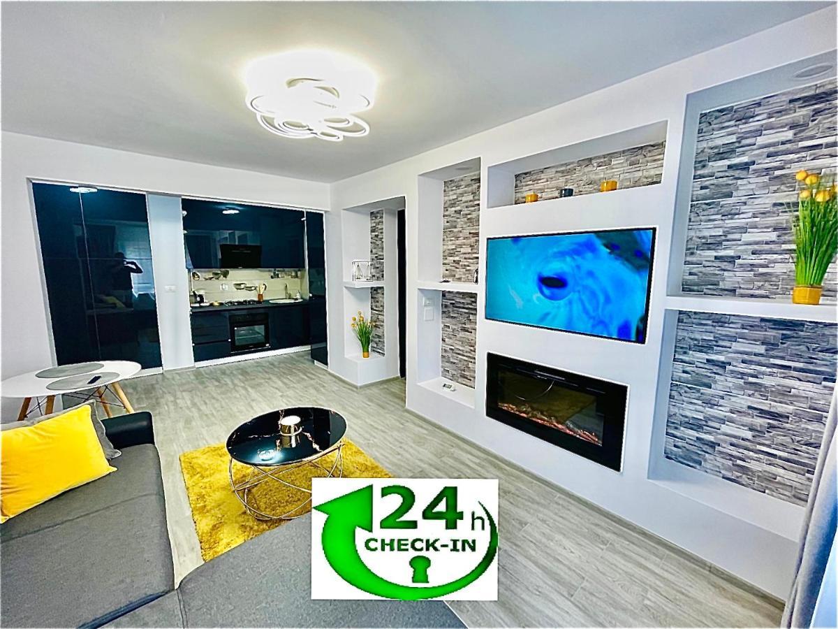 Timisoara Central Apartment New Parking !! Ngoại thất bức ảnh